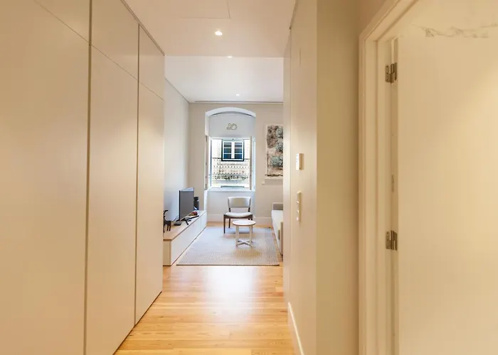 Flh Baixa Elegant Escape Flat I